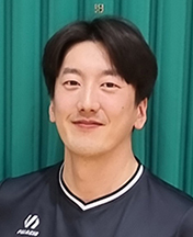 감독