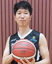 최종욱